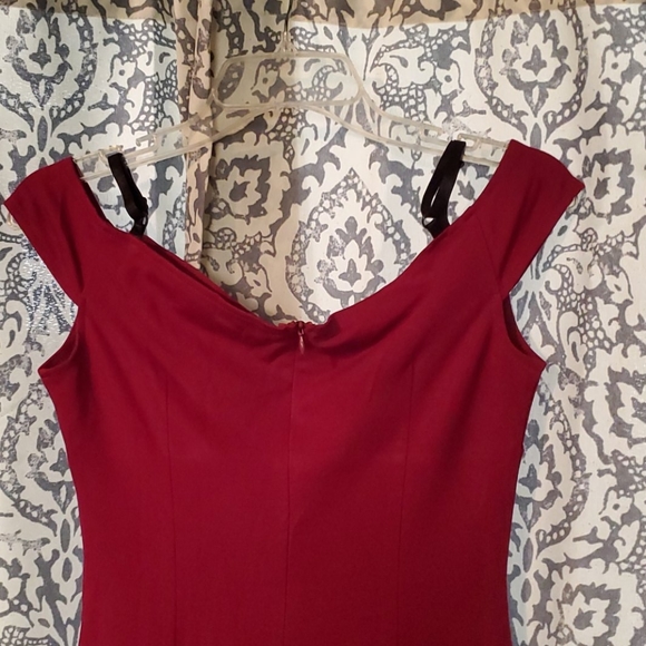 Home Yee - Picture 2 of 2